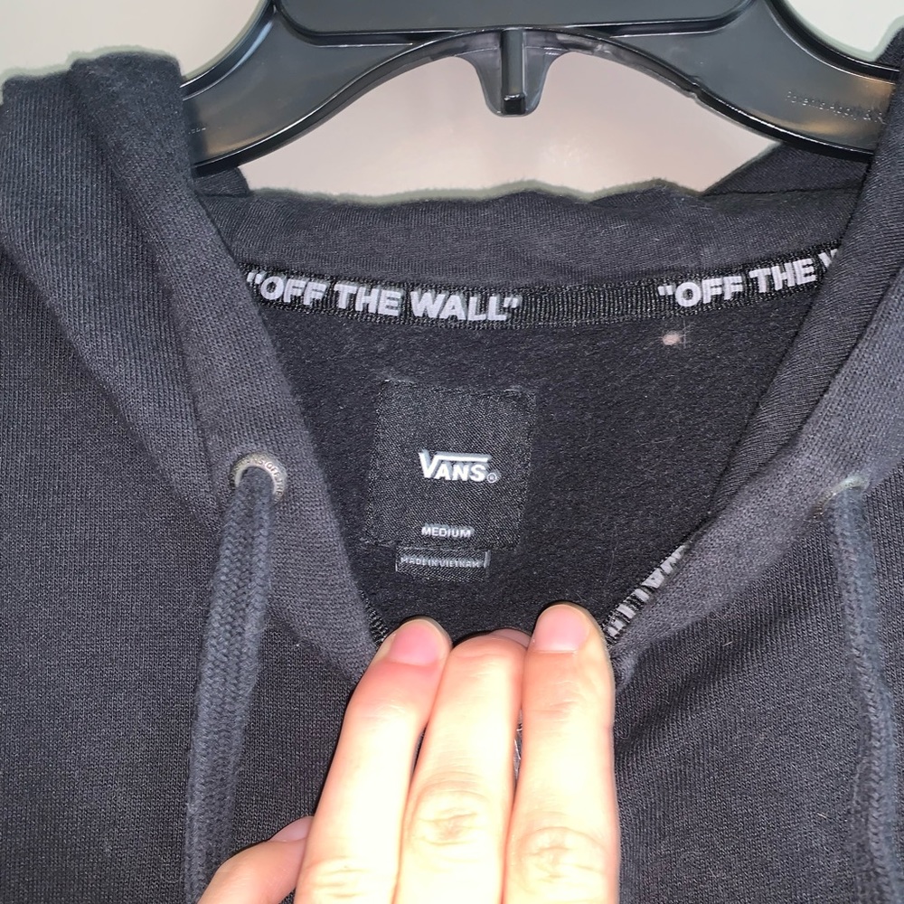 ⭐️BUNDLE⭐️ of Vans Shirts/Jackets - Picture 7 of 16